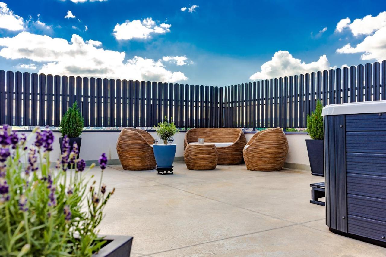 Thome Hoia Jacuzzi Cluj-Napoca Exteriör bild