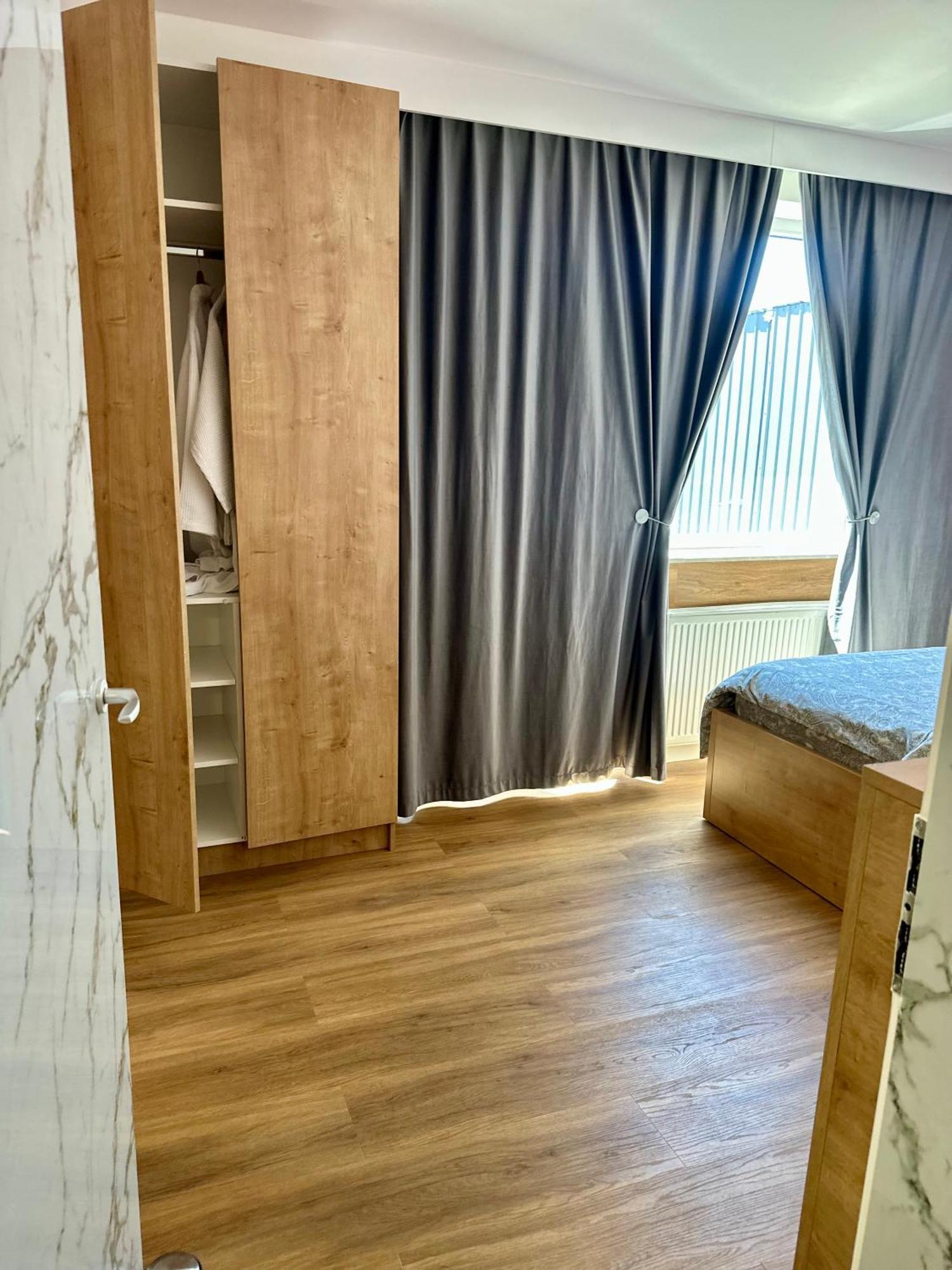 Thome Hoia Jacuzzi Cluj-Napoca Exteriör bild