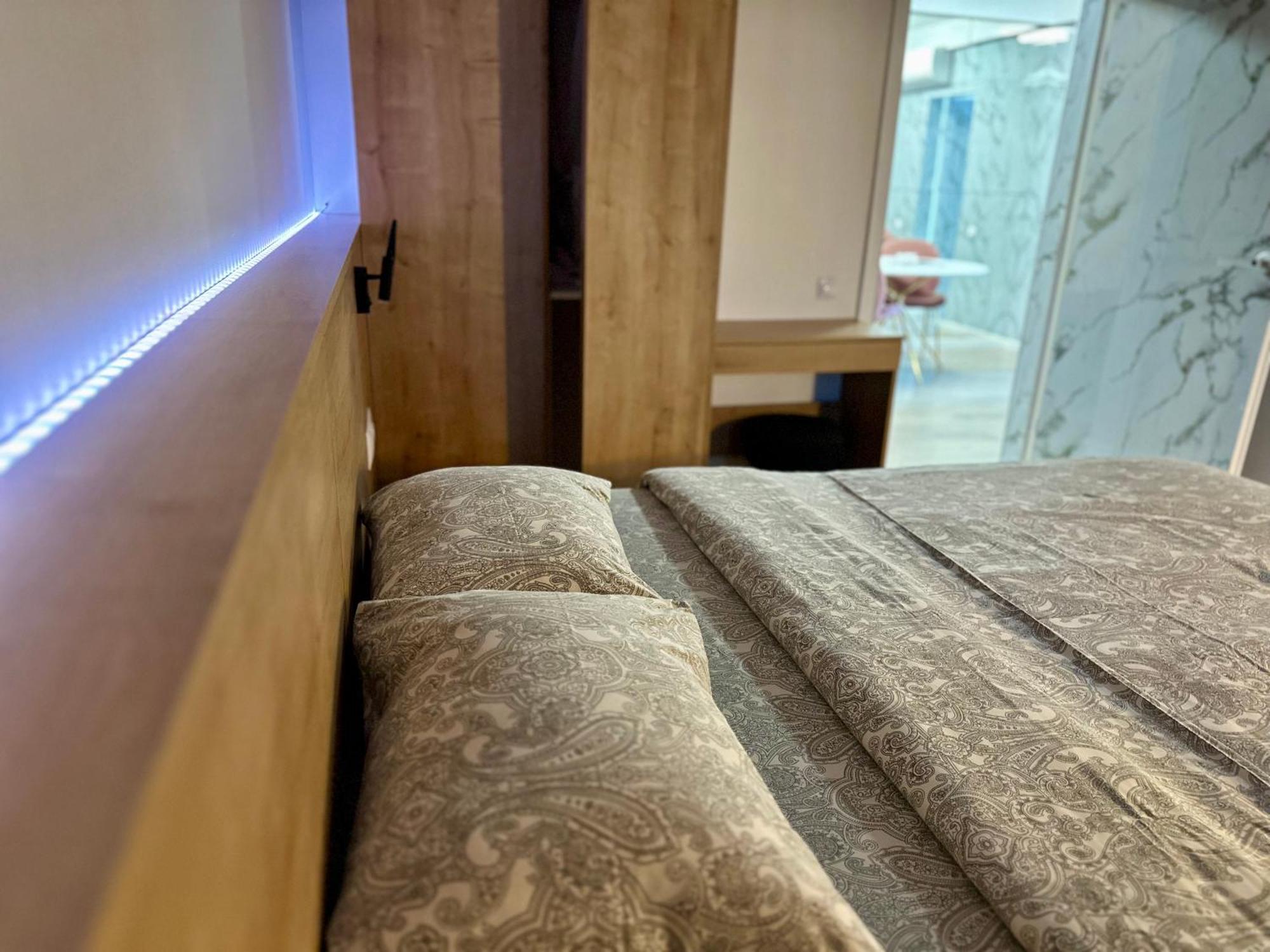 Thome Hoia Jacuzzi Cluj-Napoca Exteriör bild