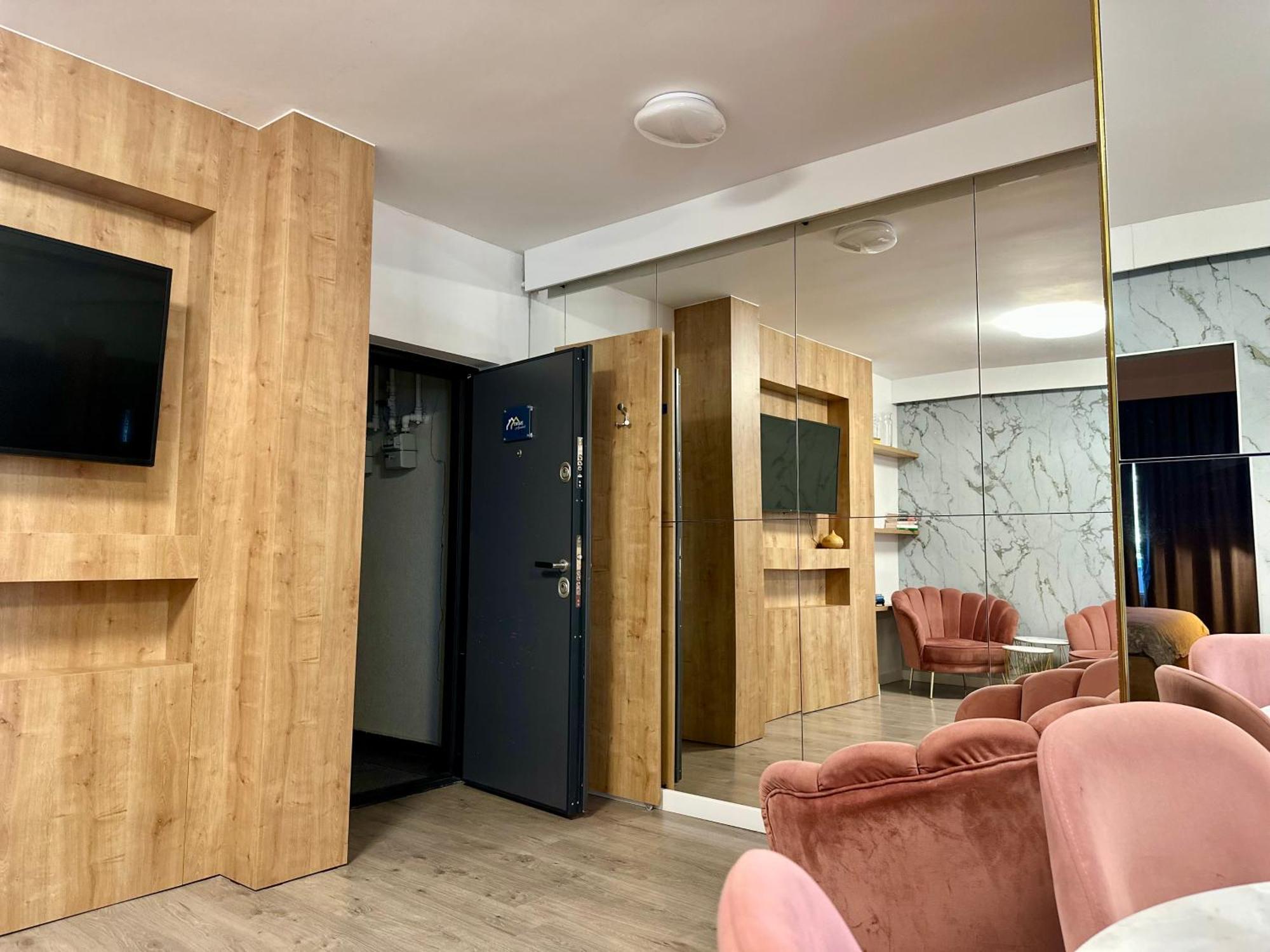 Thome Hoia Jacuzzi Cluj-Napoca Exteriör bild